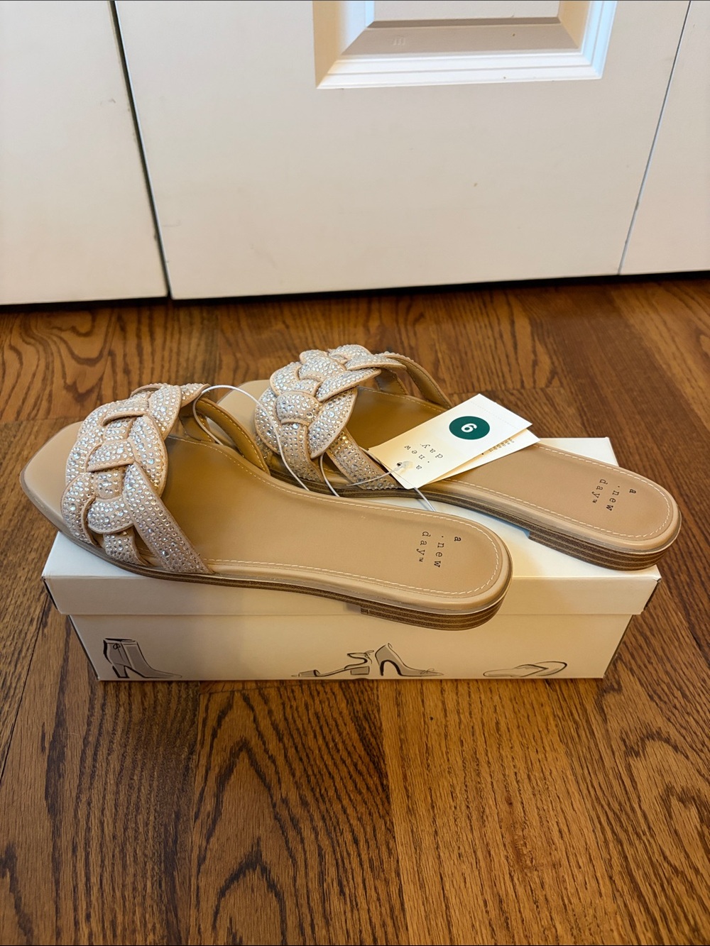 a new day Maggie Embellished Braided Slide Sandals Women’s Size 9 New with Tags - Picture 3 of 4